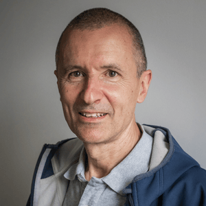 Foto portrait di Luca Gabutti, speaker di Cultura e Salute 2025