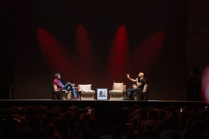 Enrico Berardi ospite sul palco di Tintoria